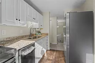 2933 Greenbrook Ln, Cincinnati, OH 45251 - Photo 18