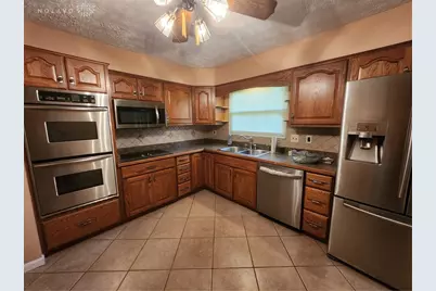 5512 Olive Tree Drive, Trotwood, OH 45426 - Photo 10