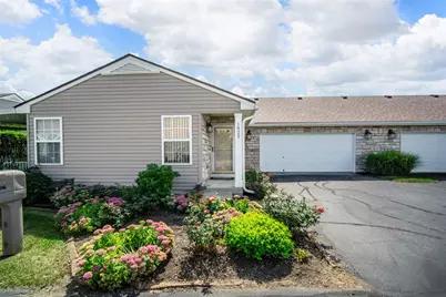 1922 Falling Leaf Lane, Miamisburg, OH 45342 - Photo 4