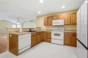 1922 Falling Leaf Ln, Miamisburg, OH 45342 - Photo 12