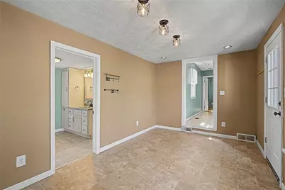 650 S Elm Street, West Carrollton, OH 45449 - Photo 26