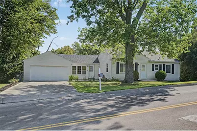 650 S Elm Street, West Carrollton, OH 45449 - Photo 2