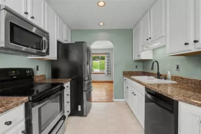 650 S Elm Street, West Carrollton, OH 45449 - Photo 12