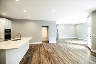 1339 N Fountain, Springfield, OH 45506 - Photo 6
