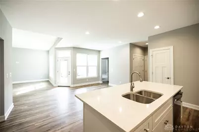 1339 N Fountain, Springfield, OH 45506 - Photo 10