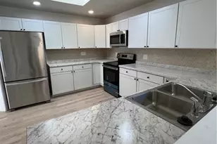 555 East Dr, Dayton, OH 45419 - Photo 8