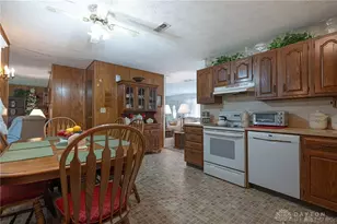 837 Colorado Dr, Xenia, OH 45385 - Photo 8