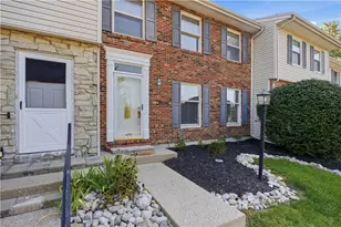 456 Rolling Meadows, Centerville, OH 45459 - Photo 2