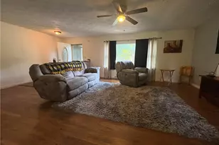 416 E Spring St, Eaton, OH 45320 - Photo 2