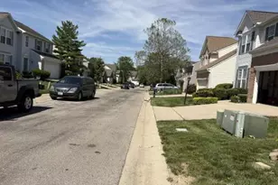 2562 King Arthur Wy, Beavercreek, OH 45431 - Photo 2