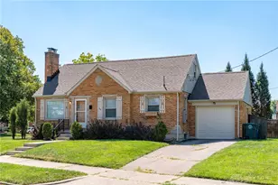 1014 Gainsborough Rd, Dayton, OH 45419 - Photo 1