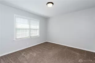 1014 Gainsborough Rd, Dayton, OH 45419 - Photo 4