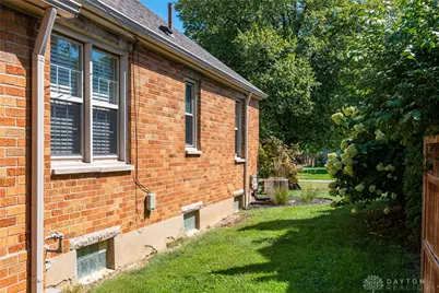 1014 Gainsborough Road, Dayton, OH 45419 - Photo 34
