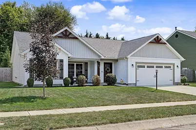 511 Colony Trail, New Carlisle, OH 45344 - Photo 2