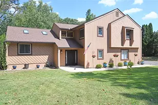 1065 Wilderness Bluff, Tipp City, OH 45371 - Photo 2