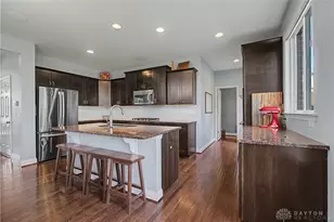 10135 Meadow Woods Ln, Centerville, OH 45458 - Photo 10