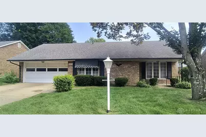2230 Manhatten Boulevard, Springfield, OH 45504 - Photo 1