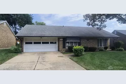 2230 Manhatten, Springfield, OH 45504 - Photo 2