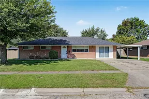 5813 Resik Dr, Dayton, OH 45424 - Photo 1