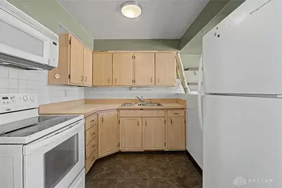 5813 Resik Drive, Dayton, OH 45424 - Photo 16