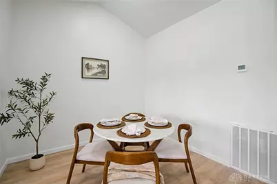 1060 Captains Bridge, Washington Twp, OH 45458 - Photo 6