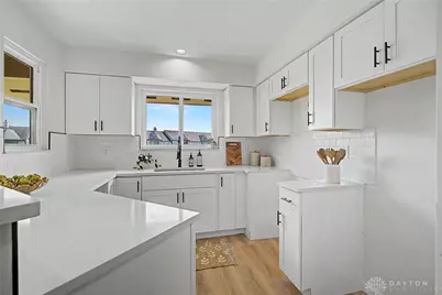 1060 Captains Bridge, Washington Twp, OH 45458 - Photo 10