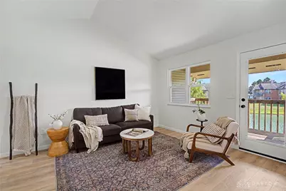 1060 Captains Bridge, Washington Twp, OH 45458 - Photo 2