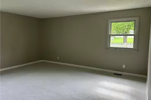 9920 Sheehan Rd, Centerville, OH 45458 - Photo 12