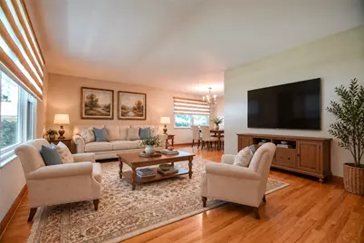 2016 E Oak Tree Drive, Kettering, OH 45440 - Photo 2