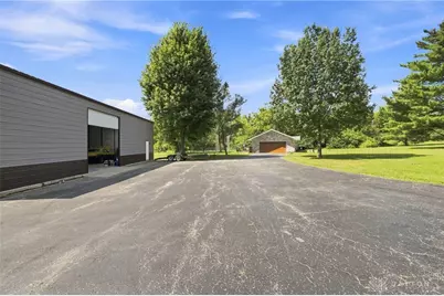 12416 Eagle Road, New Lebanon, OH 45345 - Photo 4