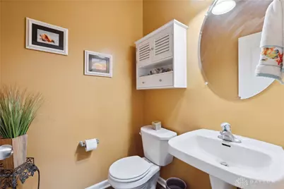 9518 Tahoe Drive, Centerville, OH 45458 - Photo 6