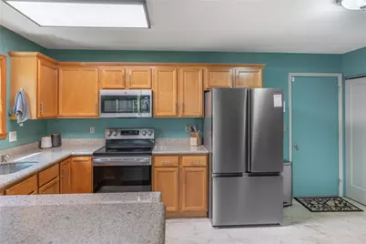 6660 Loblolly Drive, Huber Heights, OH 45424 - Photo 10