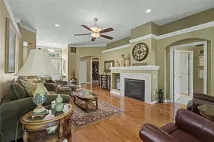 3638 Highland Grn, Cincinnati, OH 45245 - Photo 10