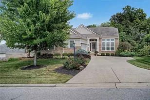 3638 Highland Grn, Cincinnati, OH 45245 - Photo 2