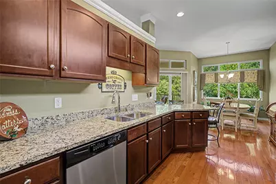 3638 Highland Green, Cincinnati, OH 45245 - Photo 20