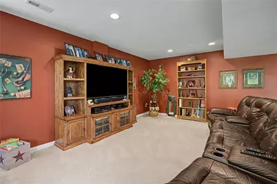 3638 Highland Green, Cincinnati, OH 45245 - Photo 42