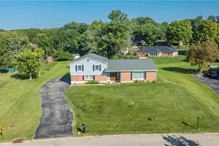 243 E Rahn Rd, Kettering, OH 45429 - Photo 4