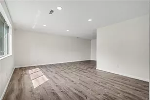 350 Blairwood Dr, Dayton, OH 45426 - Photo 8