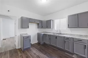 41 Pointview Ave, Dayton, OH 45405 - Photo 12