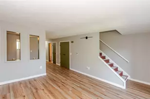 7816 Betsy Ross Cir, Centerville, OH 45459 - Photo 8
