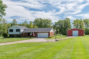 10156 Brookville Phillipsburg Rd, Brookville, OH 45309 - Photo 2
