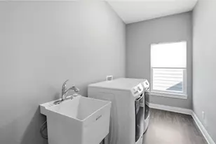 1379 Bourdeaux Way, Centerville, OH 45458 - Photo 30
