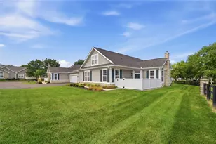 4782 Cobblestone Dr, Tipp City, OH 45371 - Photo 2