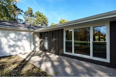 9550 Paragon Road, Dayton, OH 45458 - Photo 24