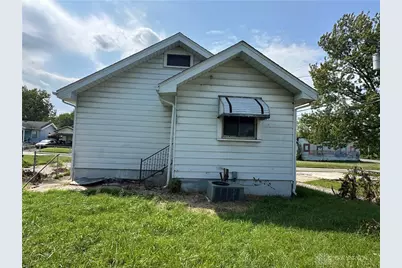 16 S Plaza Avenue, Dayton, OH 45417 - Photo 8