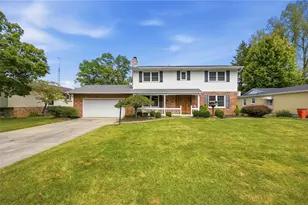 742 Hartford Dr, Springfield, OH 45503 - Photo 2