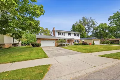 742 Hartford Drive, Springfield, OH 45503 - Photo 1