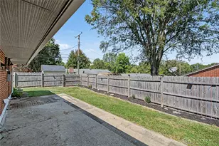 205 Cherry Blossom Pl, West Carrollton, OH 45449 - Photo 32