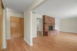 2157 Oak Tree Dr, Kettering, OH 45440 - Photo 8