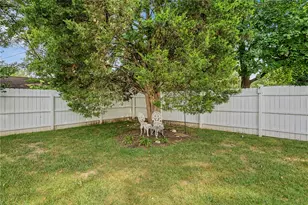2157 Oak Tree Dr, Kettering, OH 45440 - Photo 38